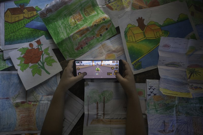 ee08fbd4-b7c9-4569-adc7-65095934808f