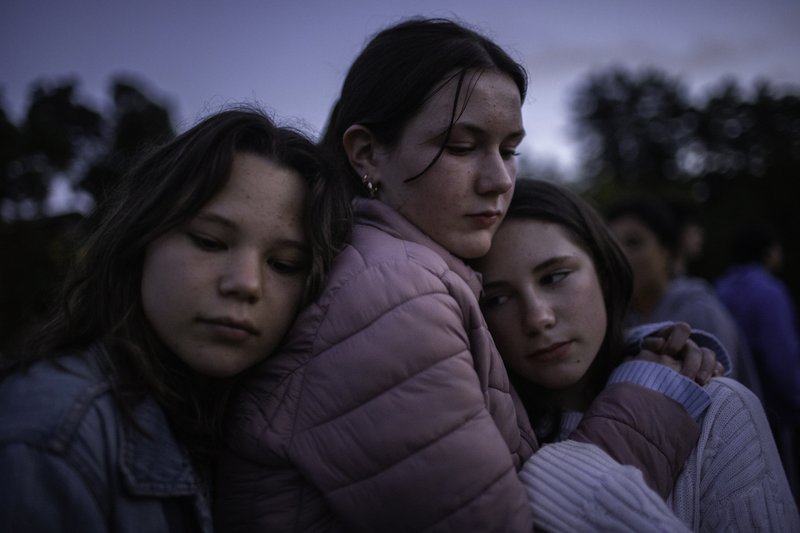 477b9807-bb07-4991-a2a5-5a7648942933