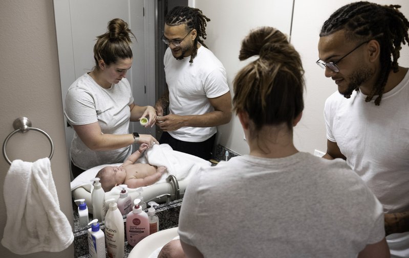 3b517e4c-9329-4d2b-beba-845f9978e016