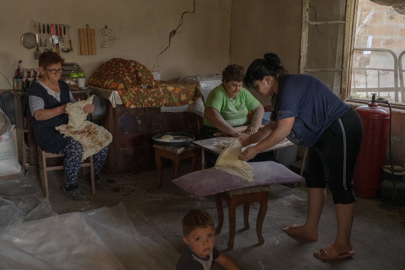 f60750c4-0f76-4584-88e2-d27658f63cd8