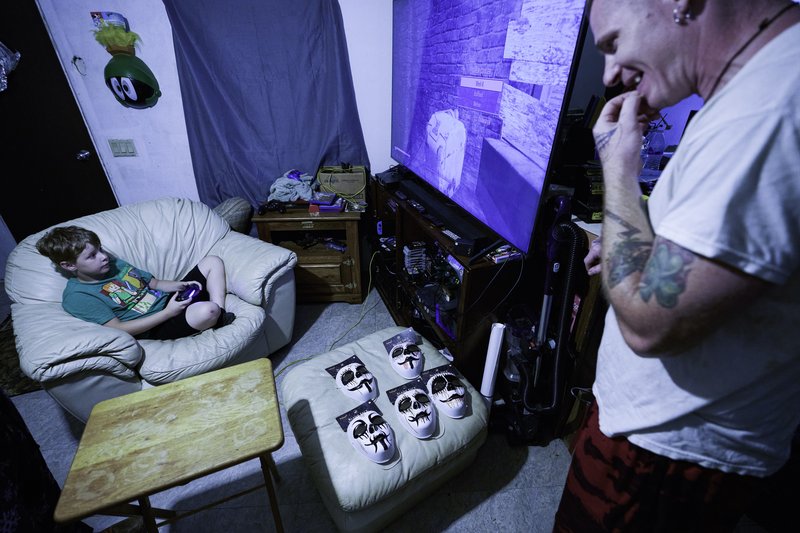 fcae07fc-f16d-49da-bdac-fa2b8f143927