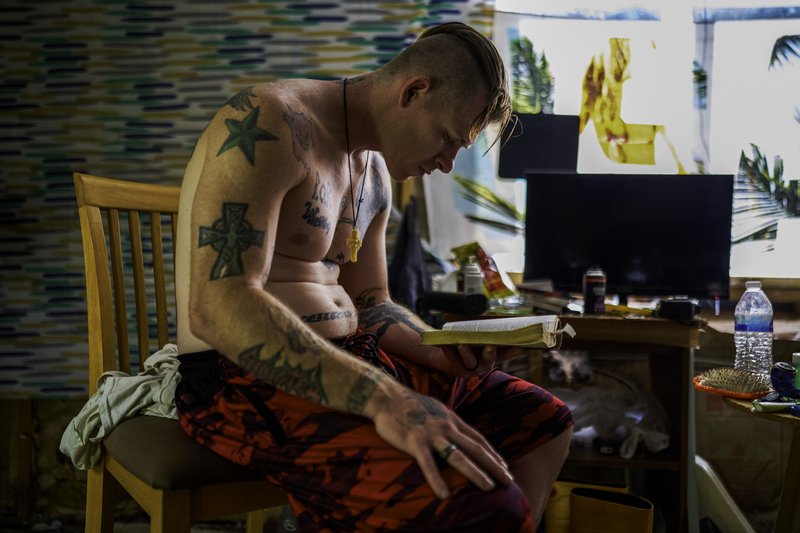 c3374504-48a6-4edb-91a8-f32848b2f25d