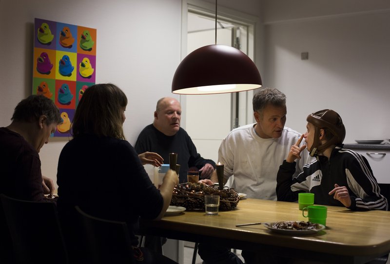 ed128f7b-bd60-4835-ad19-4c5dbe40e170