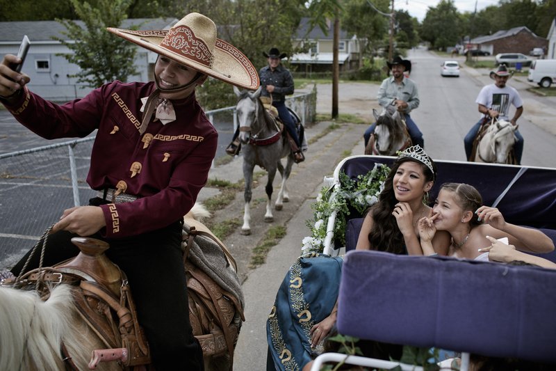 a61b5517-7b3d-4c41-ab60-c9bd3483456e