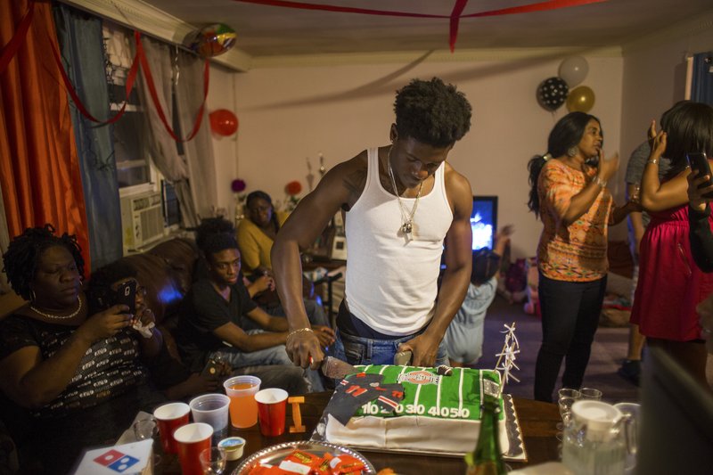 1e712d0d-1b37-4975-8622-1f34cef2b83a