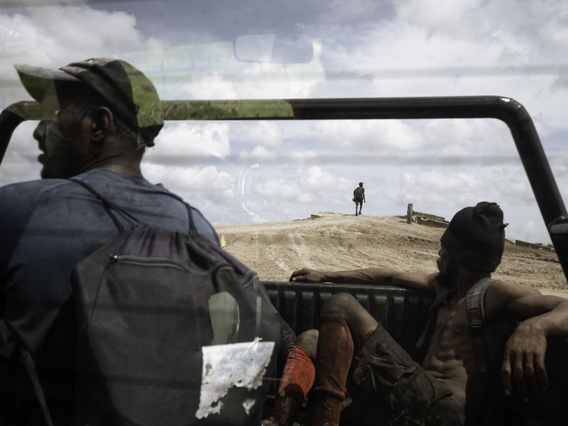 eda7e0f4-82e7-4e71-b3e7-ad37948d0739