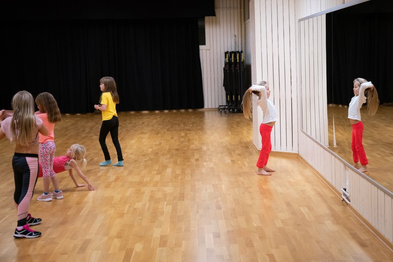 e68b77fe-9cb4-4059-81ba-0be5889cf9eb