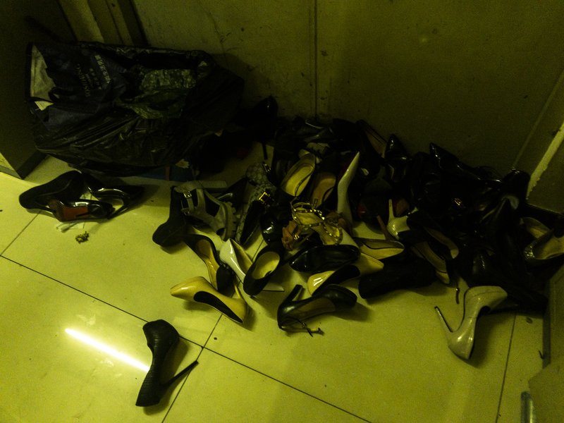 56ccbe86-aba2-4fa1-9efb-8fb626582033