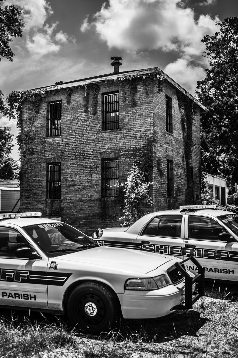 ef7d9e7e-933f-4edd-b966-0bd157cdee66