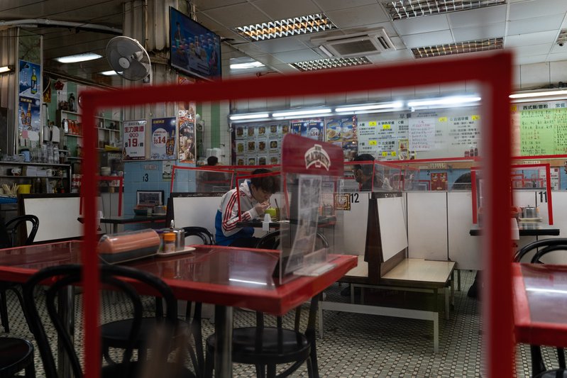 de701ce2-d57b-403c-8d6c-96ebeb4e8614