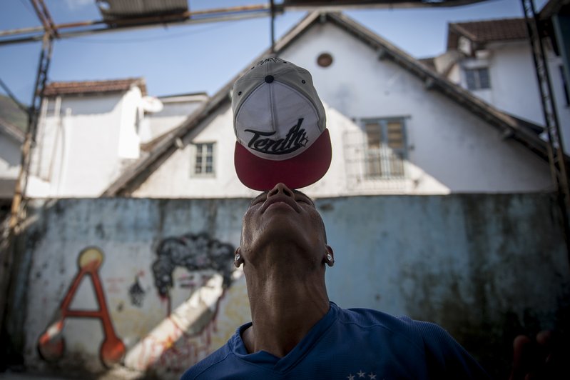 b904529a-3d9b-4be2-a10a-911790f81e06