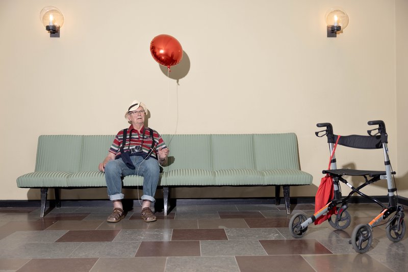 69b6e4a2-8cdf-46ee-8c7b-95ee23ea406c