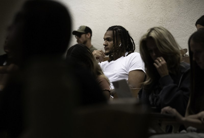 9e6fd760-8159-4289-8dc8-8de9baf1f4ad