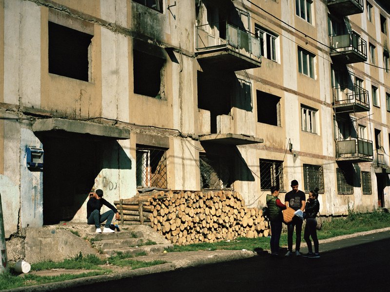 b9a35131-d852-4aaa-95a2-1f26a1de0856