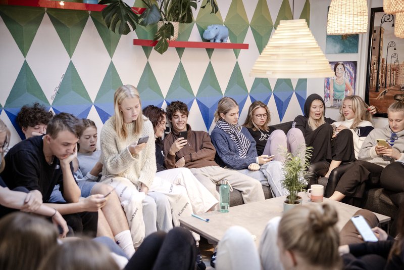 a48789b9-6813-40ec-8d5d-0be893d40bb4