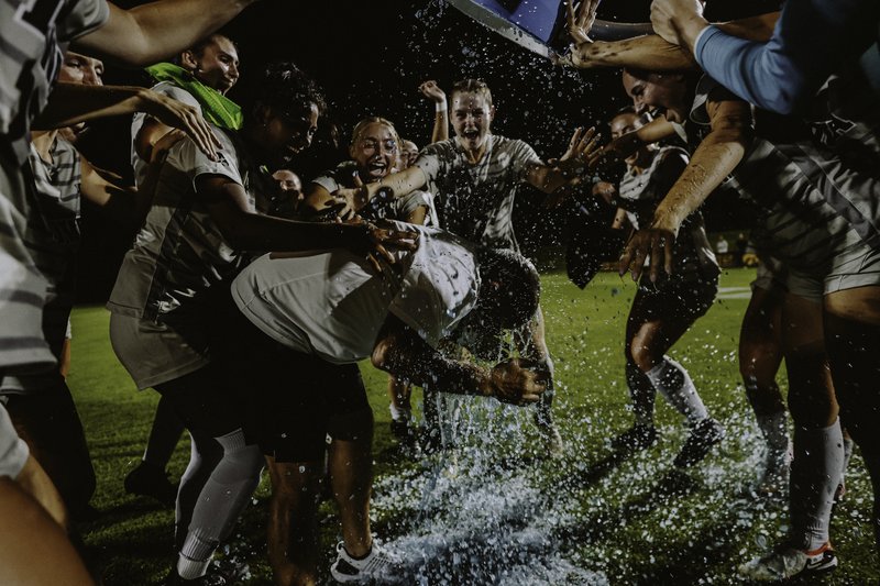 b98a4f0f-f72a-41e8-b475-4b6c594064fc