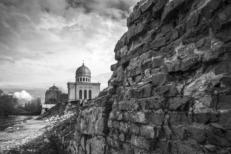 73a38b42-6e98-442e-a1e7-8aa084f19ff6