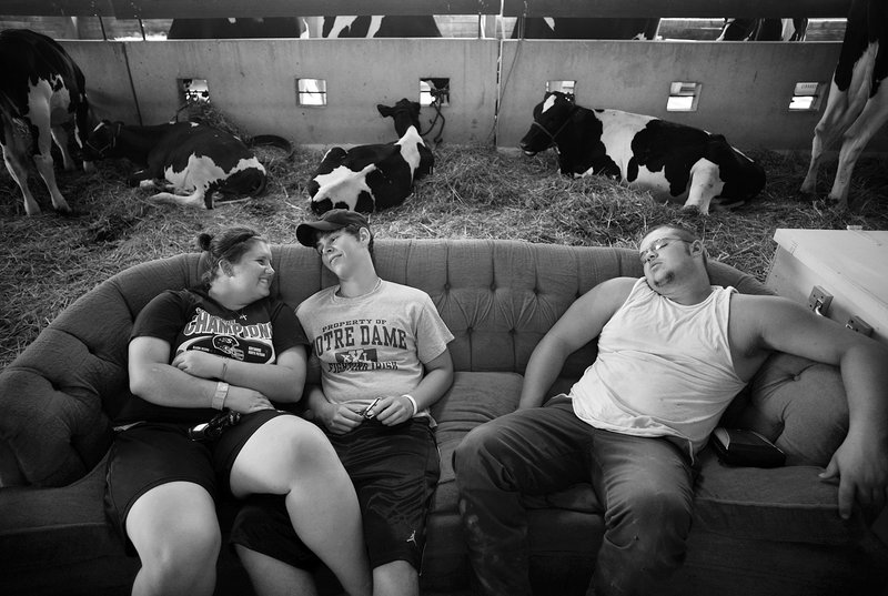 dffc32ae-a128-45ae-b335-d8447885bd44