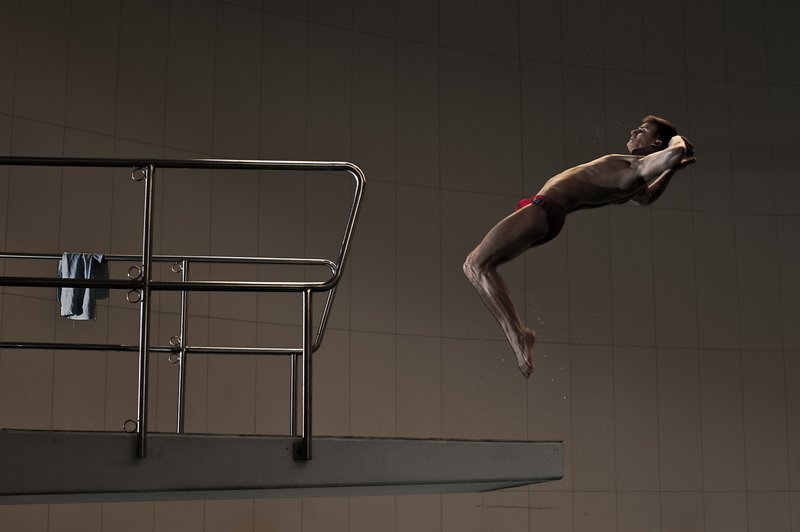 ee2fe50b-f2b0-4cd5-83c1-b756cb1dd395