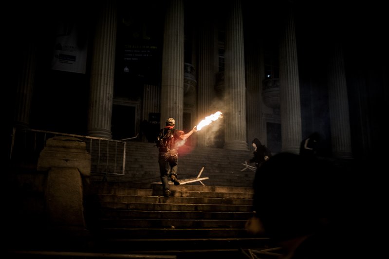 8ecc3076-0d84-430d-b563-777449c24bec